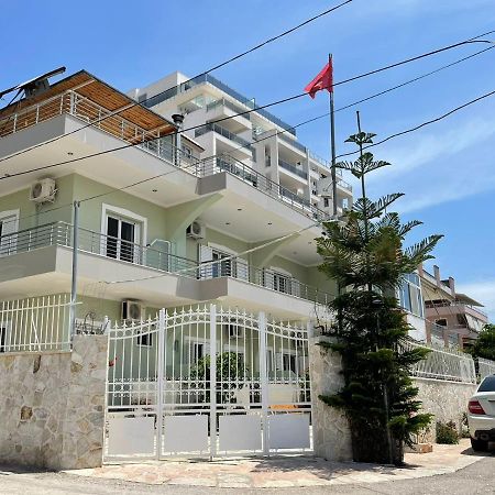 Villa Xhevdet Saranda Extérieur photo