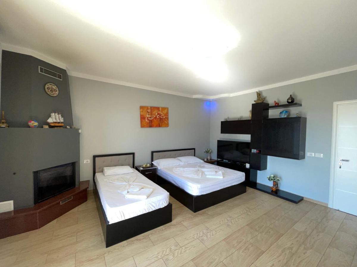 Villa Xhevdet Saranda Extérieur photo