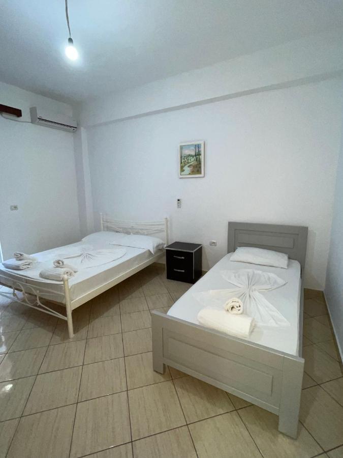 Villa Xhevdet Saranda Extérieur photo