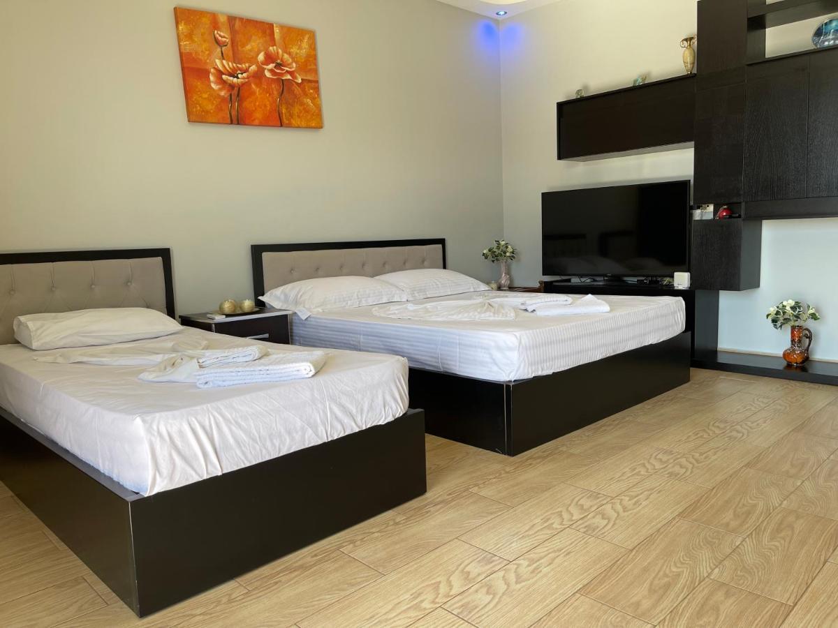 Villa Xhevdet Saranda Extérieur photo