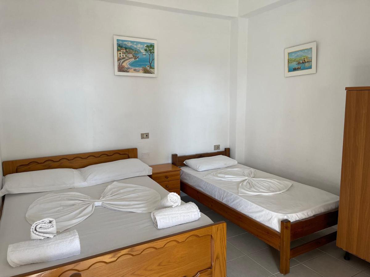 Villa Xhevdet Saranda Extérieur photo