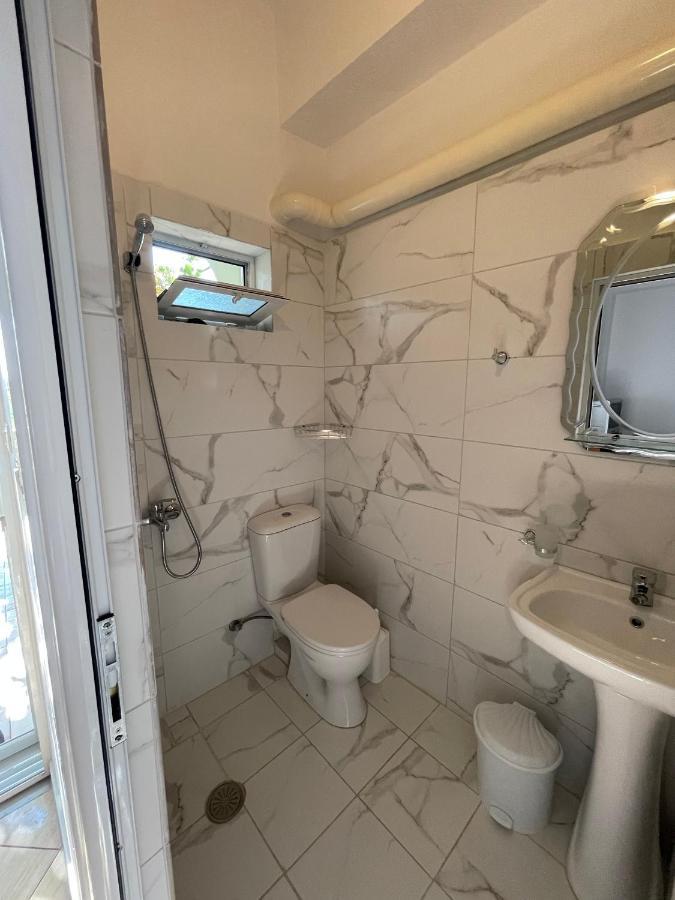 Villa Xhevdet Saranda Extérieur photo