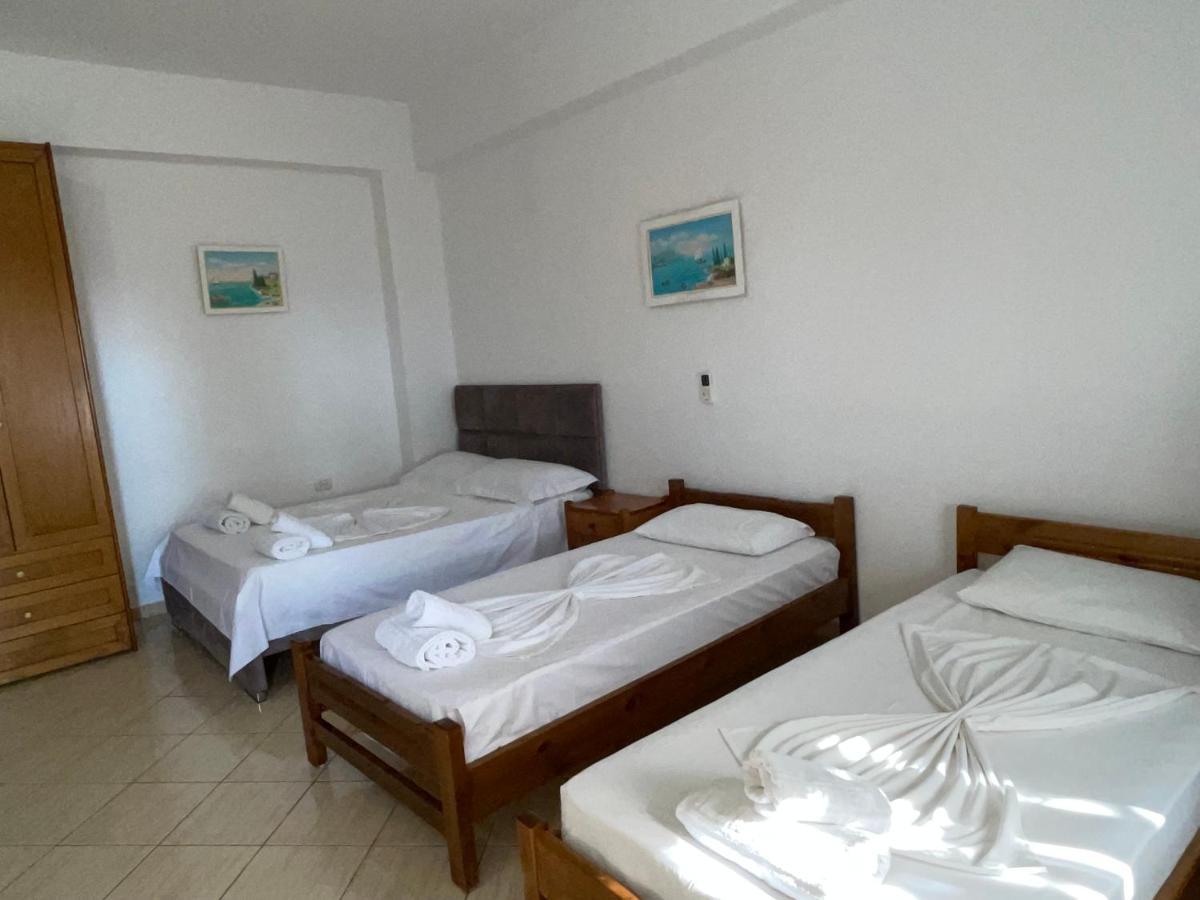 Villa Xhevdet Saranda Extérieur photo