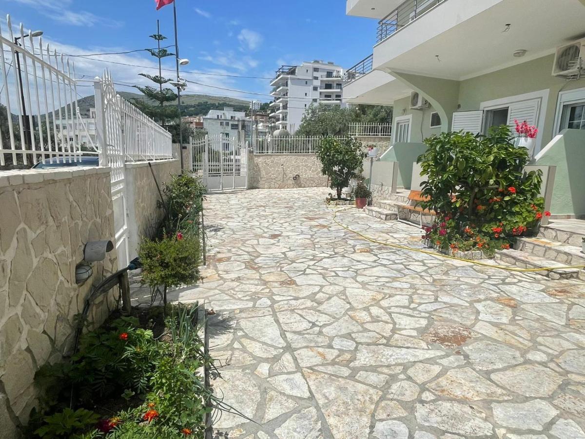 Villa Xhevdet Saranda Extérieur photo